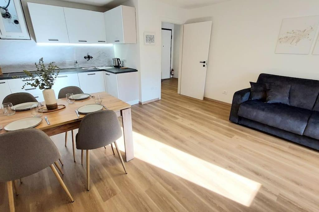 Renovated Flat Close To The Centre Merano Exterior foto