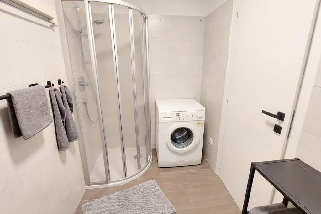 Renovated Flat Close To The Centre Merano Exterior foto